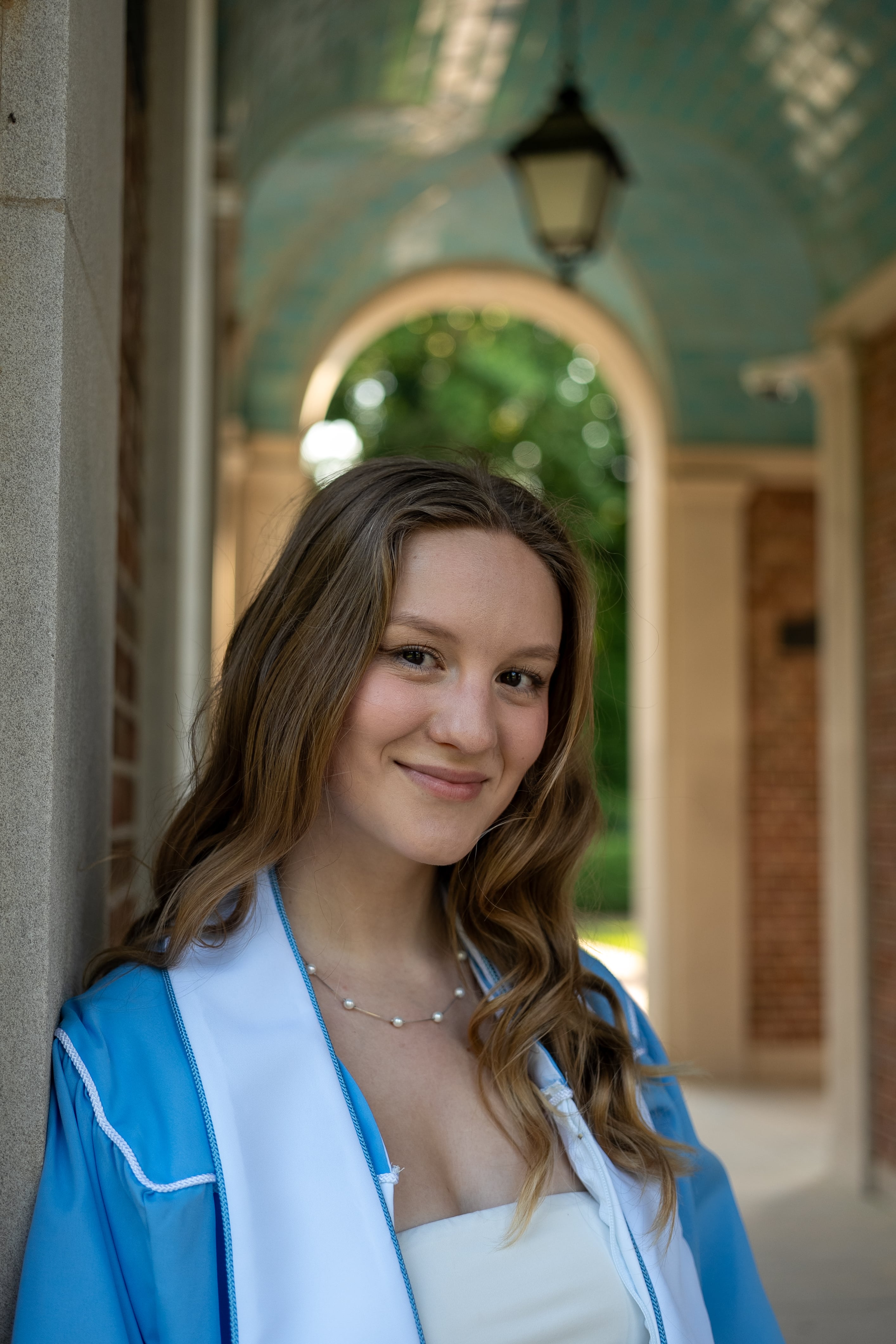Lauren, UNC Graduate, outdoor portrait
